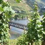 Mosel-refugium Nr 5 * Zell